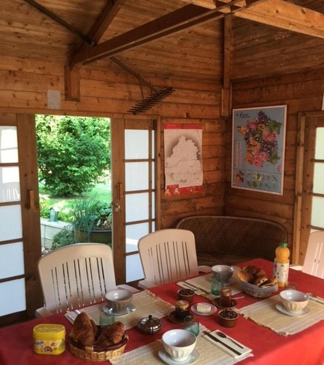 Chambre D'Hotes La Cavaille Veyrines-de-Vergt 외부 사진